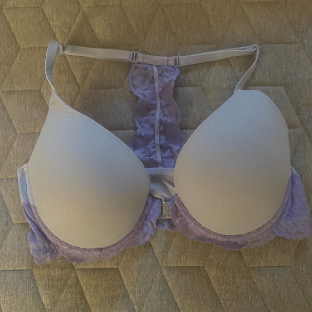 Victoria's Secret Purple Lace Underwire Bra
